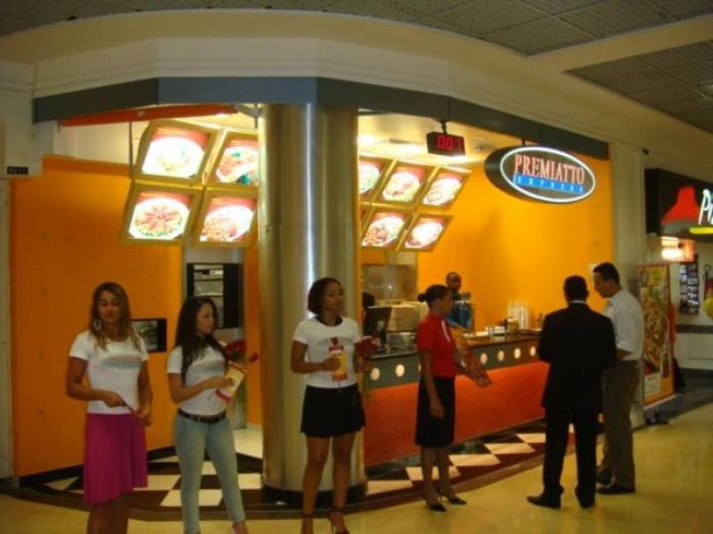 Premiatto Shopping West Plaza