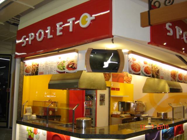 Spoleto Shopping Center Norte