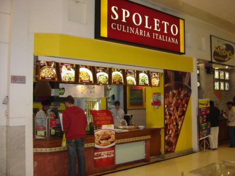 Spoleto Shopping Frei Caneca