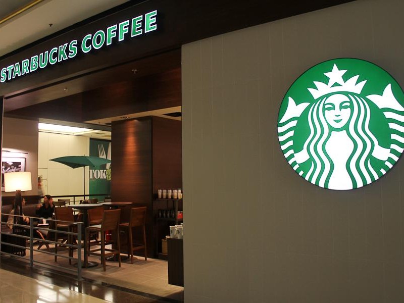 Starbucks Coffee Shopping Market Place