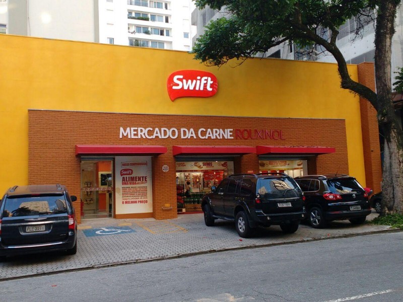 Swift Mercado da Carne Rouxinol